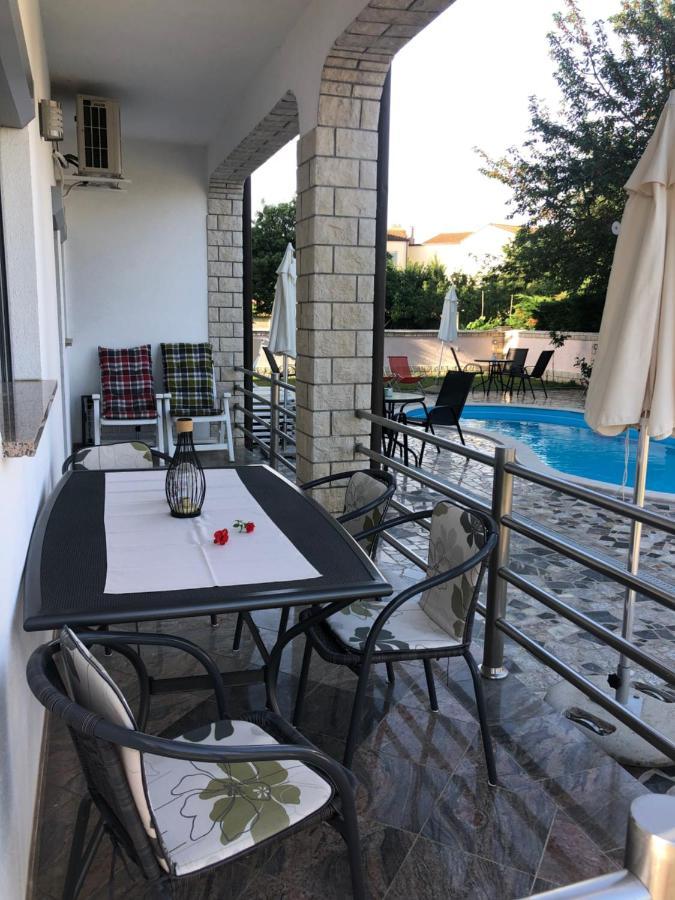 Villa Baldi Tar-Vabriga Ngoại thất bức ảnh