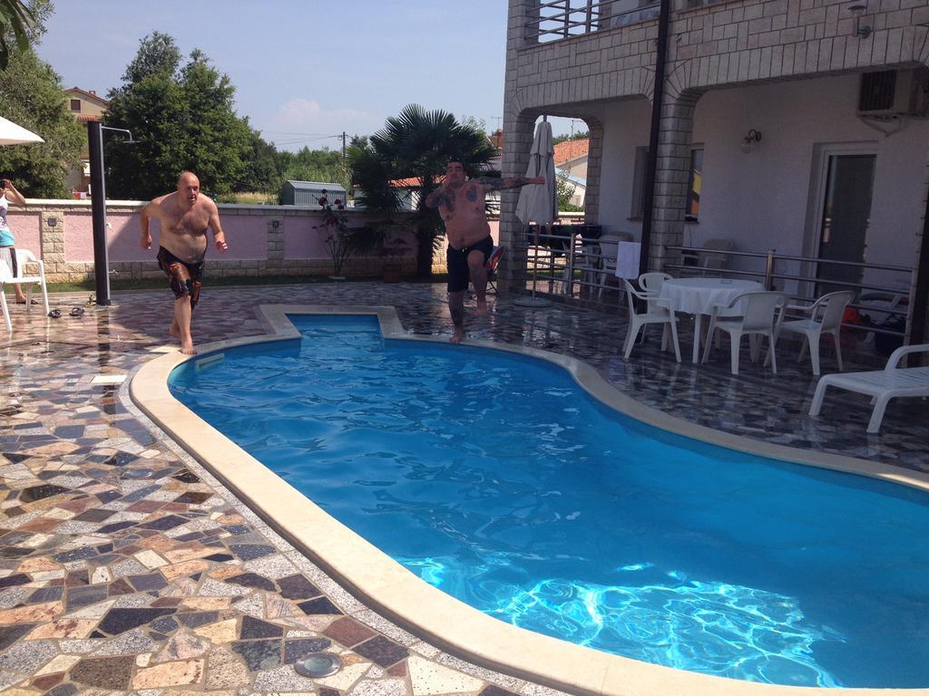 Villa Baldi Tar-Vabriga Ngoại thất bức ảnh