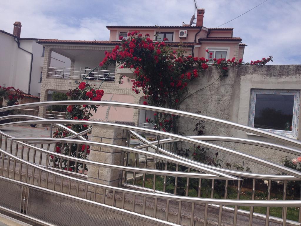 Villa Baldi Tar-Vabriga Ngoại thất bức ảnh